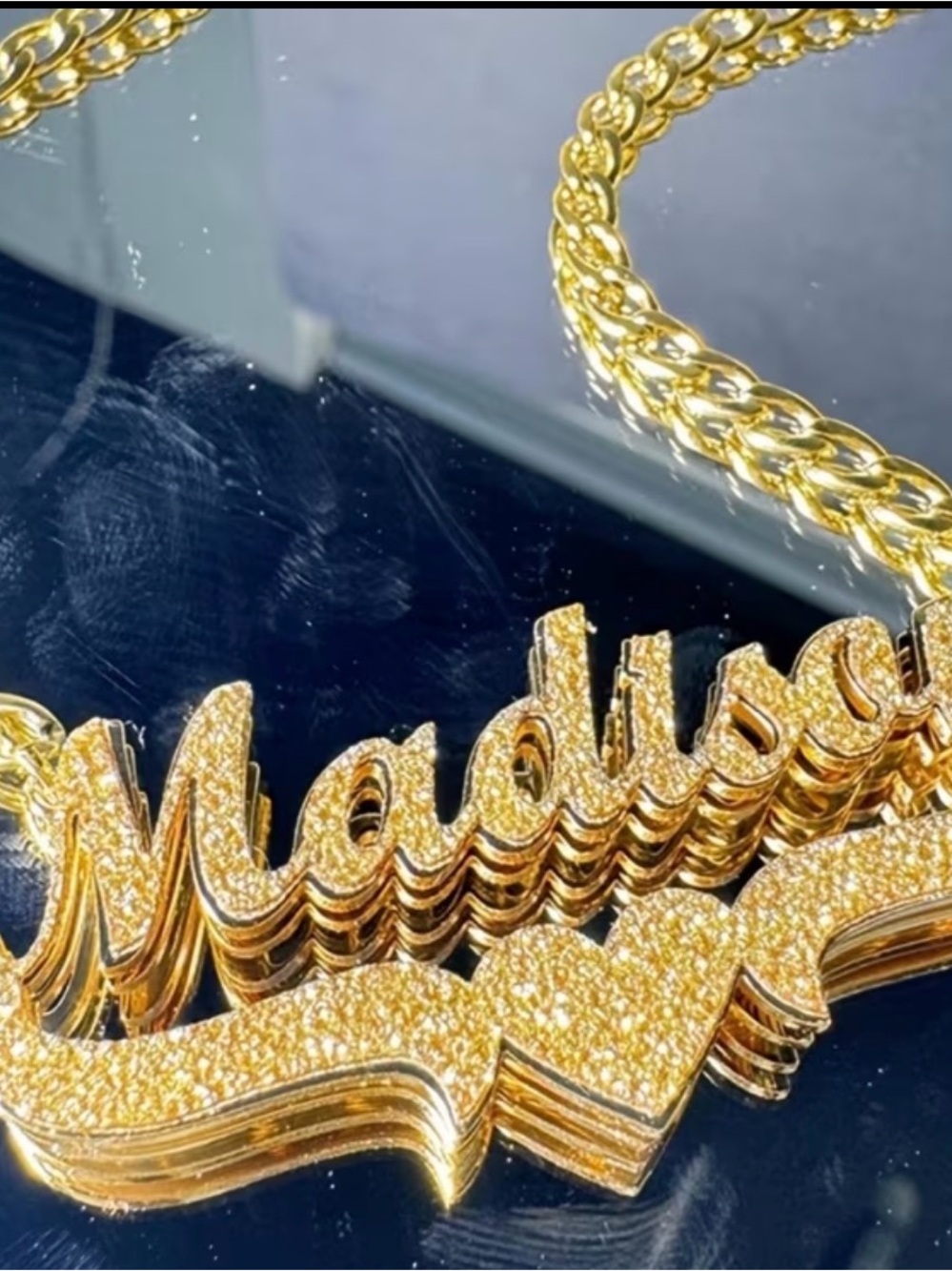 Custom Gold 'Michelle' Name Necklace with Pavé Hearts